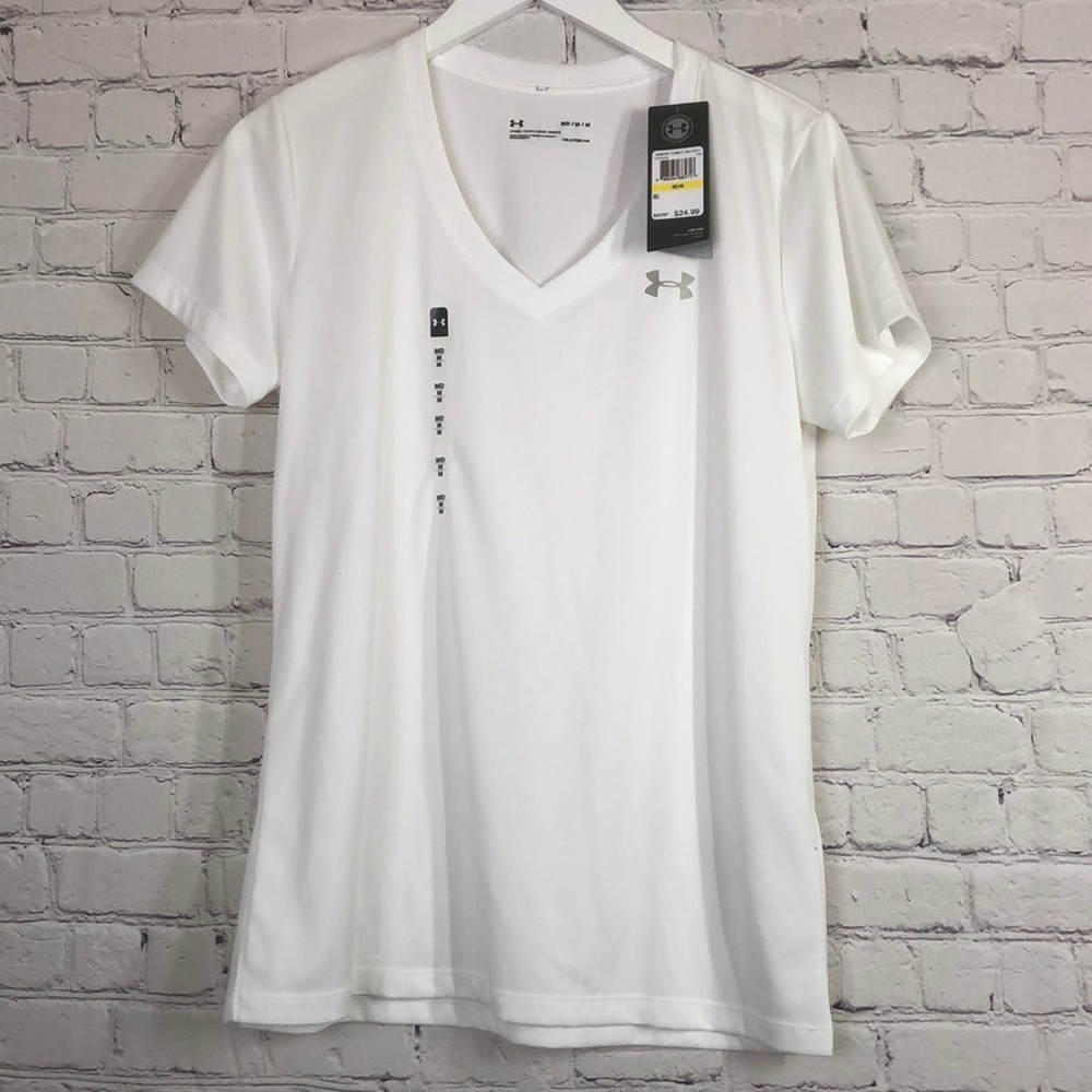 NWT Under armour exercise top